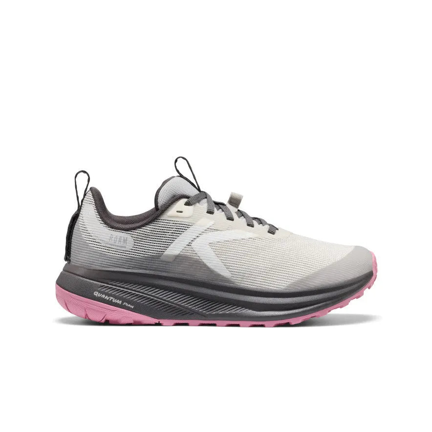 Women's Roam Trail Running Shoe Main image