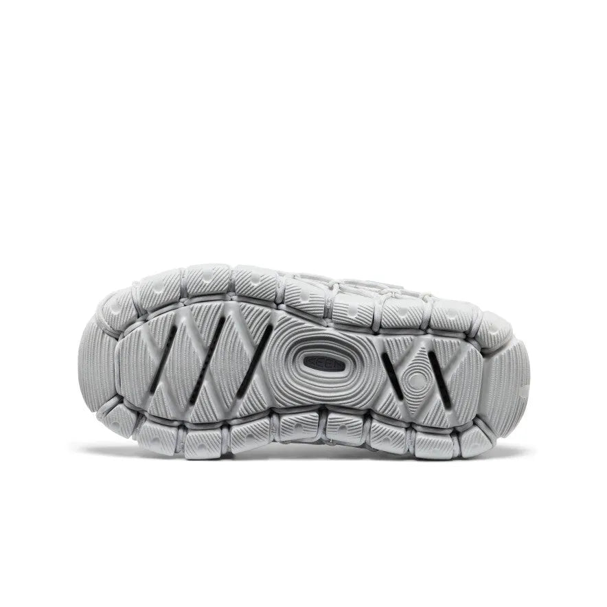 Women's UNEEK 360 Sneaker