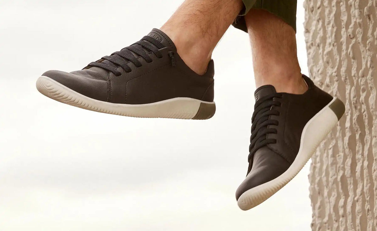 Men's KNX Leather Sneaker