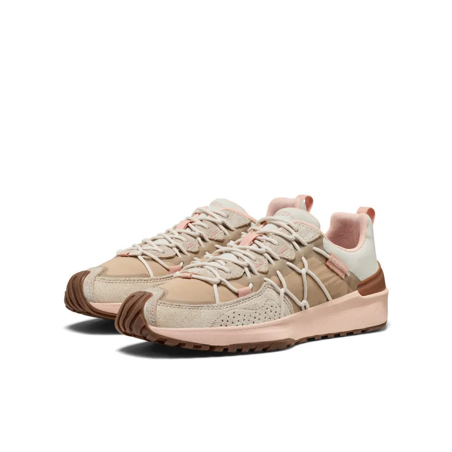 Women's UNEEK Trekker Sneaker Secondary image